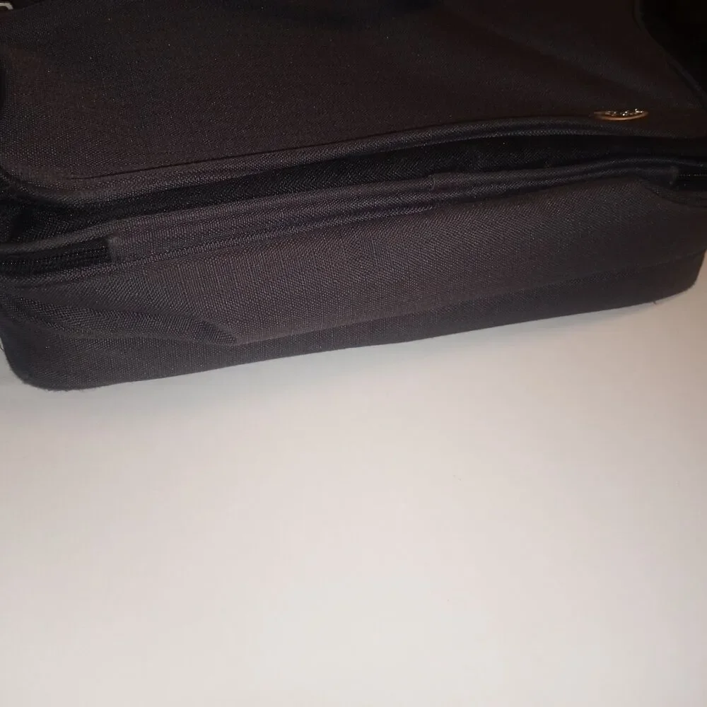 Cal Pak Dark Gray Messenger Type Bag/Laptop Bag, Excellent Condition